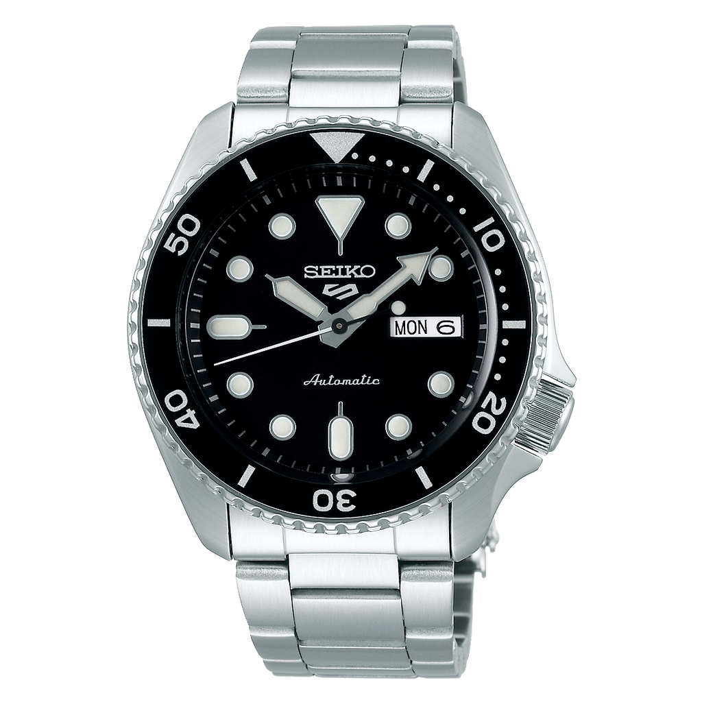 SEIKO 42.5mm 5SPORTS ESFERA NEGRA